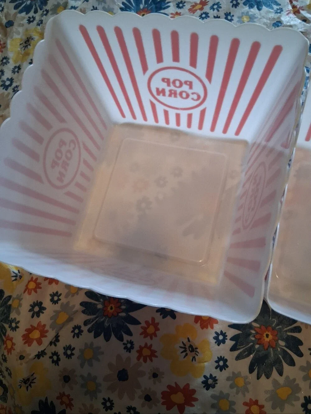Classic Red & White Large Hard Plastic Popcorn Containers - 2-Pack